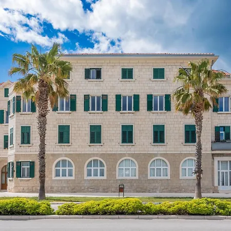 Coast Apartamento Split